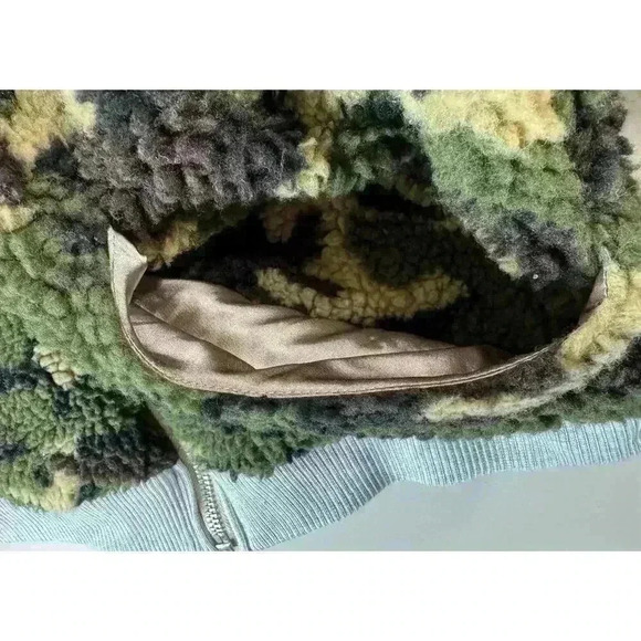 Chaser Womens Camo Teddy Bear Bomber Jacket NWT Small Satin Lined Neutral Zip Up - Picture 6 of 9